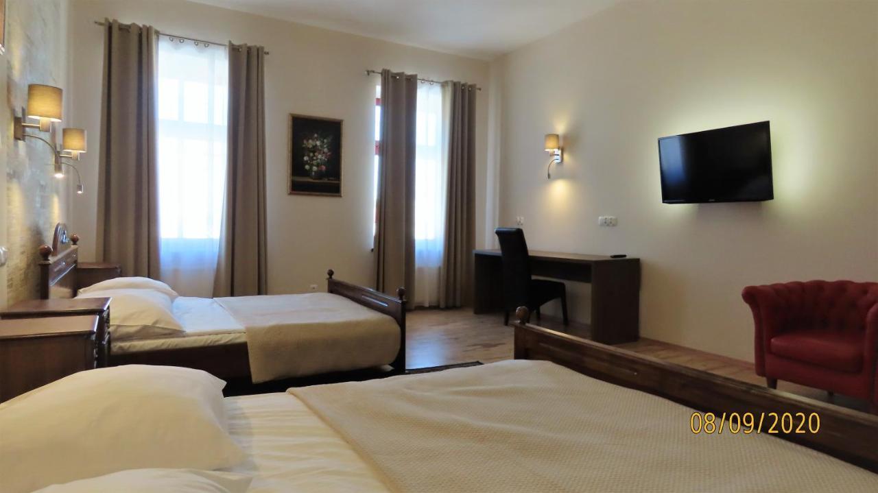 Euro Aparthotel 타르노프 외부 사진