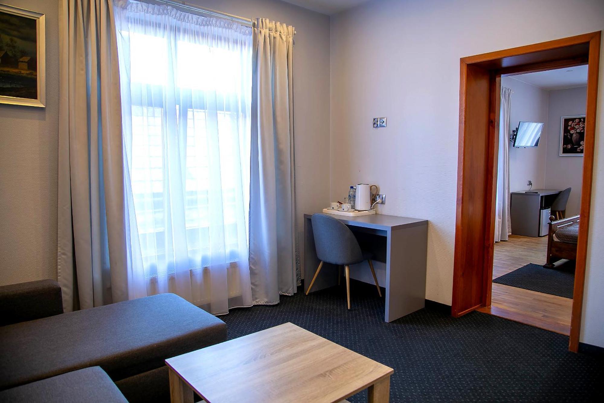 Euro Aparthotel 타르노프 객실 사진