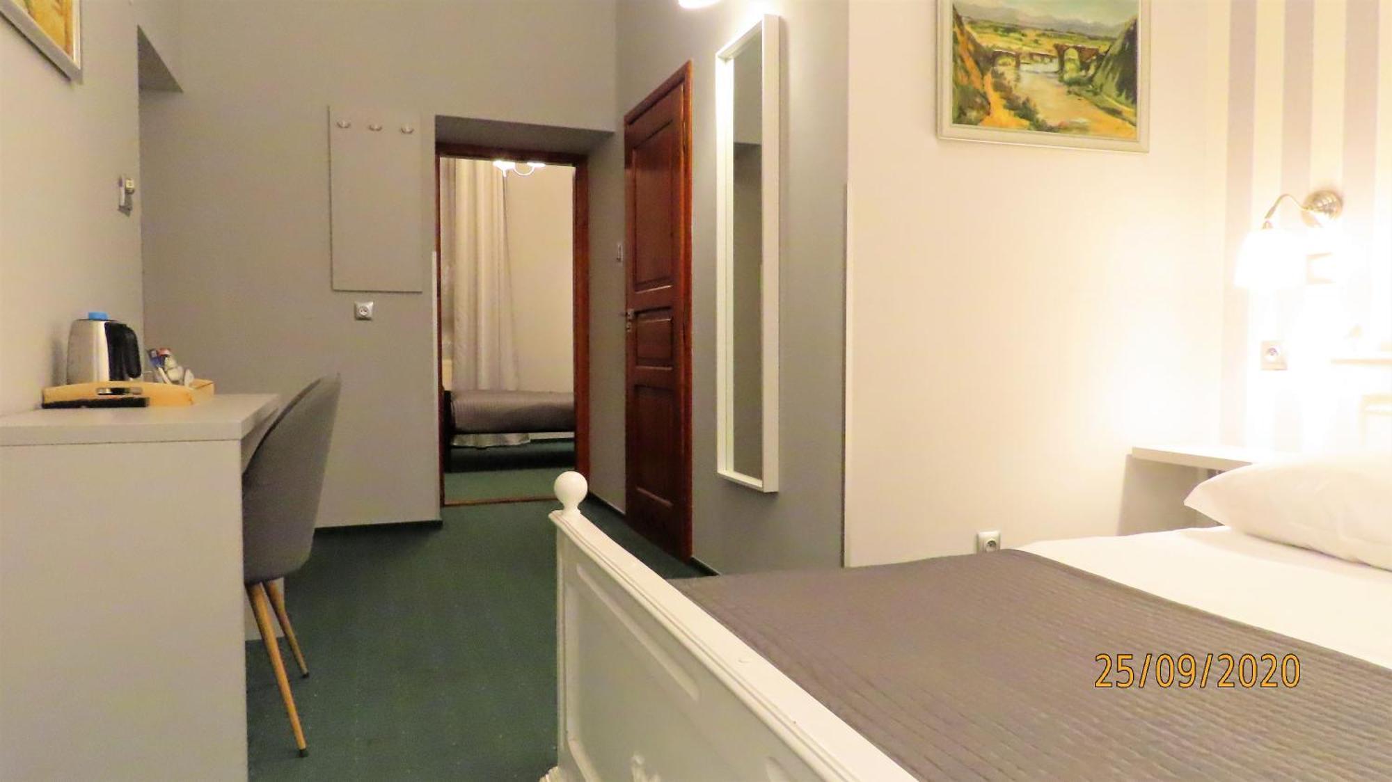 Euro Aparthotel 타르노프 객실 사진