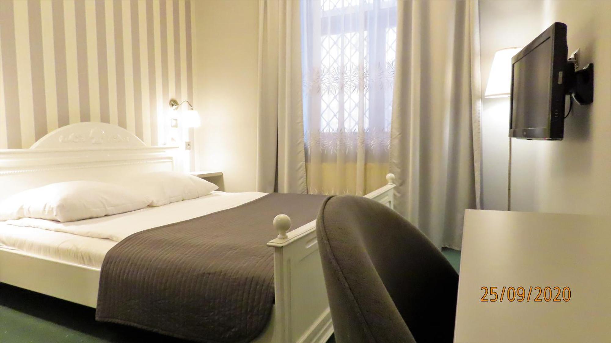 Euro Aparthotel 타르노프 객실 사진
